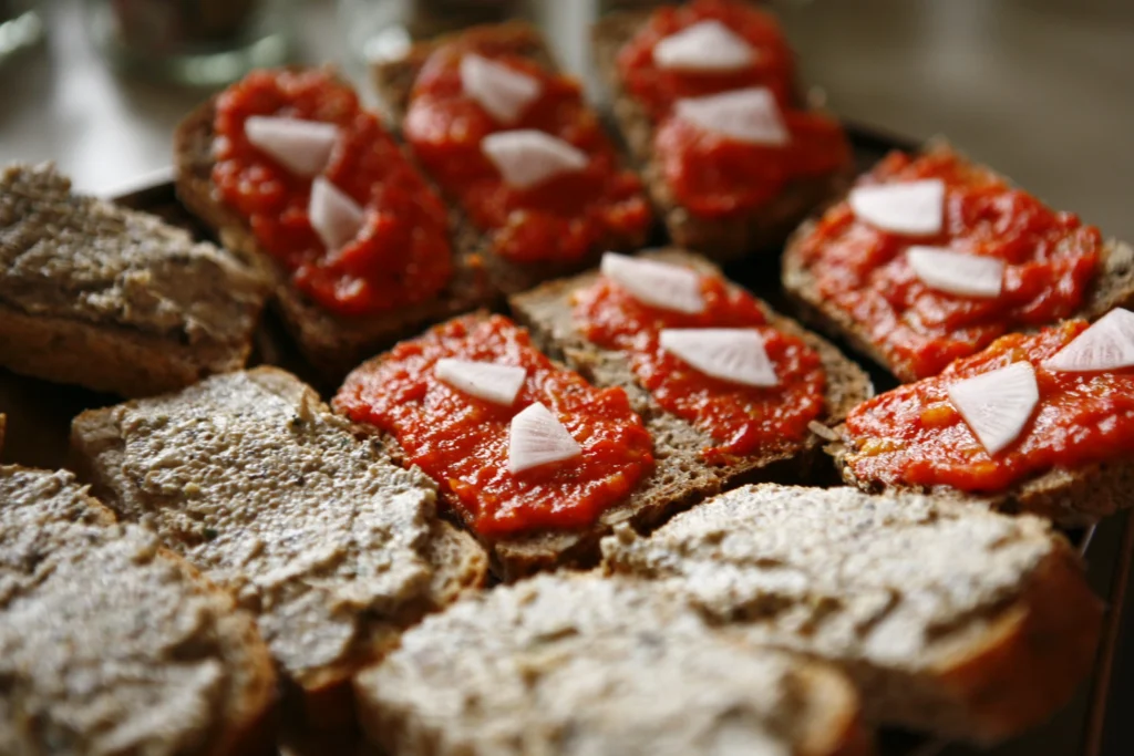 Understanding the complexity of food systems to address urban and rural needs